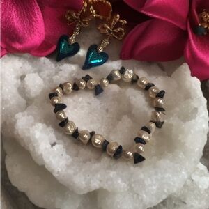 Genuine Pearl and Blue Gemstone Bracelet